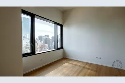 50 United Nations Plaza #34-A, New York, NY 10017 - Photo 29