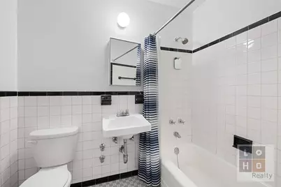 210 E Broadway #H1602, New York City, NY 10002 - Photo 9