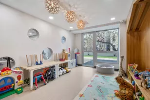 22-43 Jackson Ave, Long Island City, NY 11101 - Photo 15