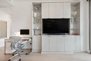 22-43 Jackson Ave, Long Island City, NY 11101 - Photo 7