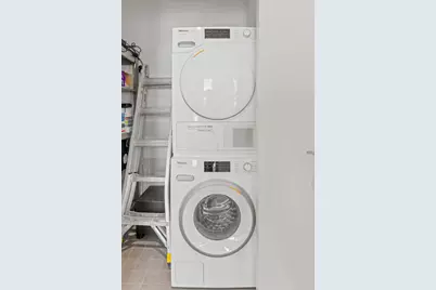 287 E Houston Street #8A, New York City, NY 10002 - Photo 15