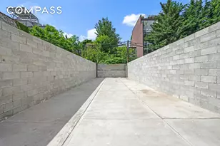 948 Atlantic Ave, New York City, NY 11238 - Photo 17