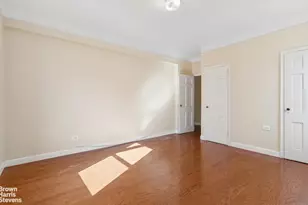 110-31 73rd Rd, New York City, NY 11375 - Photo 9