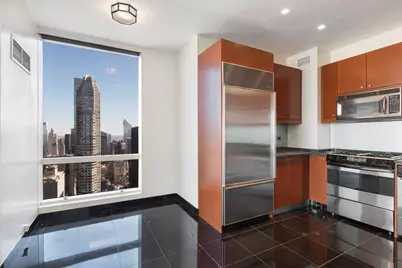 230 W 56th Street #67A, New York City, NY 10019 - Photo 5