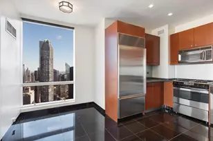 230 W 56th St, New York City, NY 10019 - Photo 5