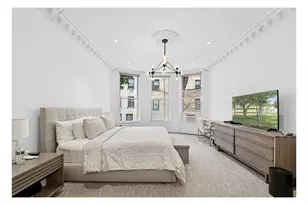 165 E 71st St, New York City, NY 10021 - Photo 3