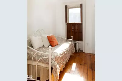 823 Union Street, New York City, NY 11215 - Photo 9