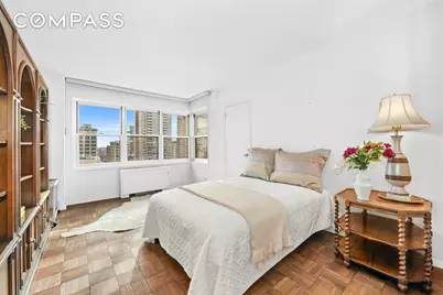 20 E 9th Street #18E, New York City, NY 10003 - Photo 23