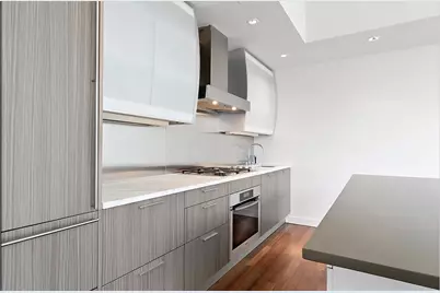 8 Union Square S #7B, New York City, NY 10003 - Photo 15