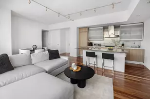 8 Union Square S, New York City, NY 10003 - Photo 17