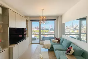 22-43 Jackson Ave, New York City, NY 11101 - Photo 3