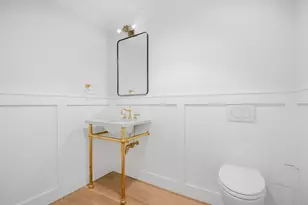 16 2nd Pl, New York City, NY 11231 - Photo 7