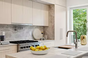 641A Baltic St, New York City, NY 11217 - Photo 3