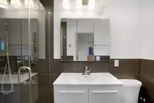 37 Henry St, New York City, NY 11201 - Photo 17