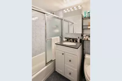 330 E 49th Street #4E, New York City, NY 10017 - Photo 5