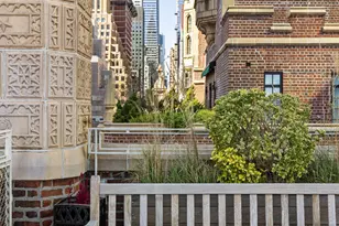 333 E 43rd St, New York, NY 10017 - Photo 13