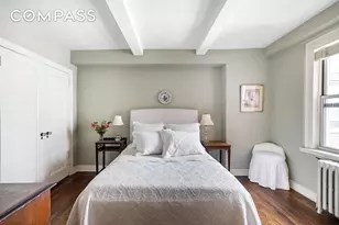 333 E 43rd St, New York, NY 10017 - Photo 7