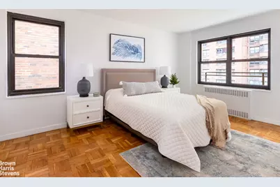 425 E 79th Street #6E, New York City, NY 10021 - Photo 3