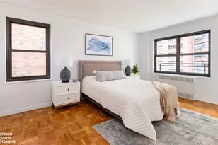 425 E 79th St, New York City, NY 10021 - Photo 3