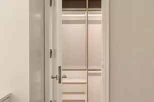 303 Park Ave, New York City, NY 10017 - Photo 7