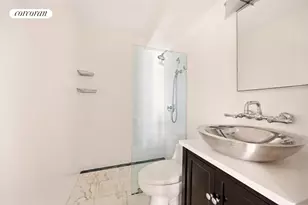 209 E 56th St, New York City, NY 10022 - Photo 5