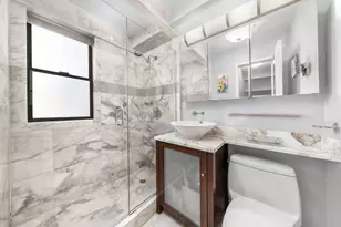 220 E 67th St, New York City, NY 10065 - Photo 11