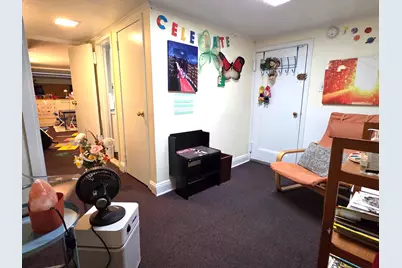 213 W 70th Street #GRND, New York, NY 10023 - Photo 5