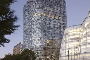 100 11th Ave, New York City, NY 10011 - Photo 17