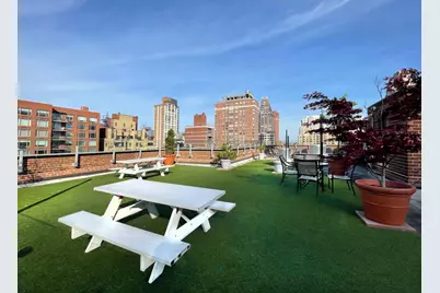 300 E 71st Street #19S, New York, NY 10021 - Photo 11