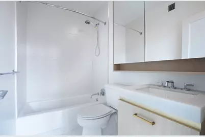 250 W 19th Street #5M, New York City, NY 10011 - Photo 5