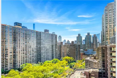 200 Riverside Boulevard #15E, New York City, NY 10069 - Photo 3