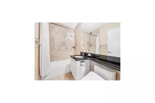 200 Riverside Blvd, New York City, NY 10069 - Photo 11