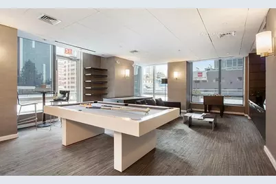 247 W 46th Street #2604, New York City, NY 10036 - Photo 11