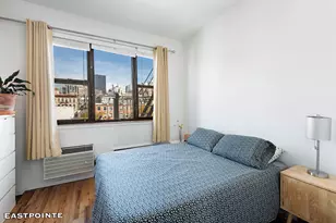 252 W 20th St, New York City, NY 10011 - Photo 3