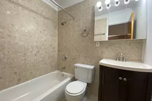 304 W 92nd St, New York, NY 10025 - Photo 3