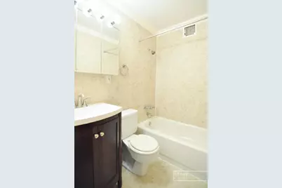 304 W 92nd Street #5A, New York City, NY 10025 - Photo 5