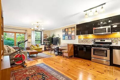 427 Convent Avenue, New York City, NY 10031 - Photo 3