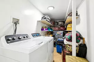 147 Weirfield St, New York City, NY 11221 - Photo 17