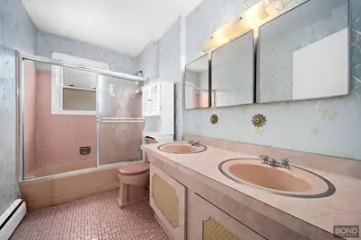 69-01 61st Road, Middle Village, NY 11379 - Photo 7