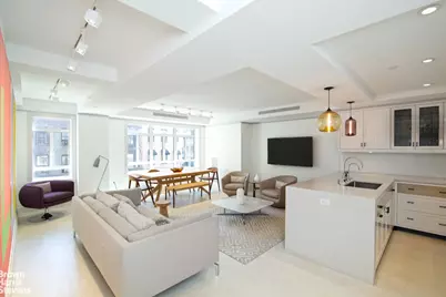 21 E 61st Street #3C, New York City, NY 10065 - Photo 1