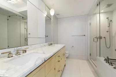 21 E 61st Street #3C, New York City, NY 10065 - Photo 3