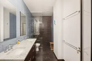 420 W 25th St, New York City, NY 10001 - Photo 9