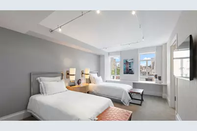 21 E 61st Street #8F, New York City, NY 10065 - Photo 15