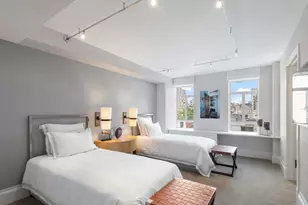 21 E 61st St, New York City, NY 10065 - Photo 15