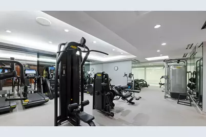 21 E 61st Street #8F, New York City, NY 10065 - Photo 23