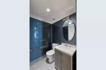 21 E 61st Street #8F, New York City, NY 10065 - Photo 17
