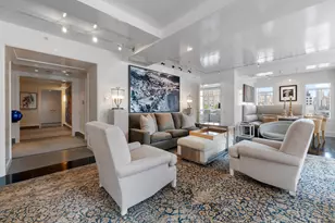 21 E 61st St, New York City, NY 10065 - Photo 3