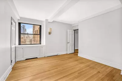 240 E 79th Street #11A, New York, NY 10075 - Photo 11