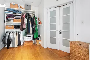 255 W 23rd St, New York, NY 10011 - Photo 5