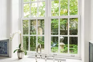 121 E 65th St, New York City, NY 10065 - Photo 5